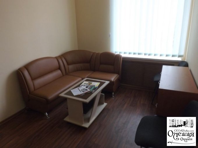 Про новую мебель в кабинете цюрупинского мэра