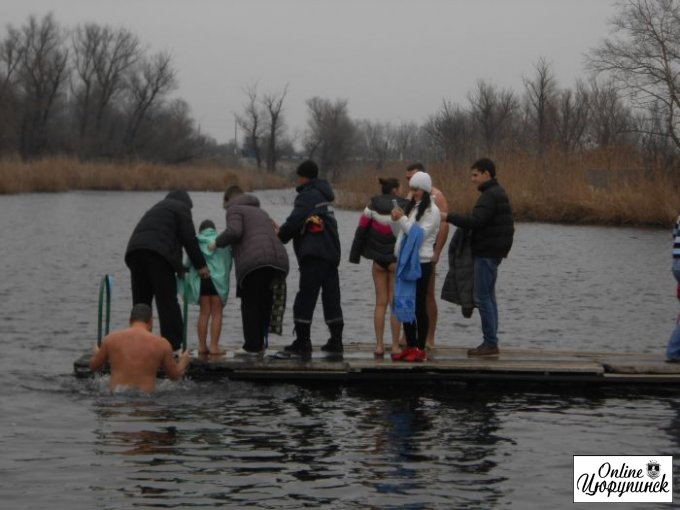 Крещение в Цюрупинске (фото)