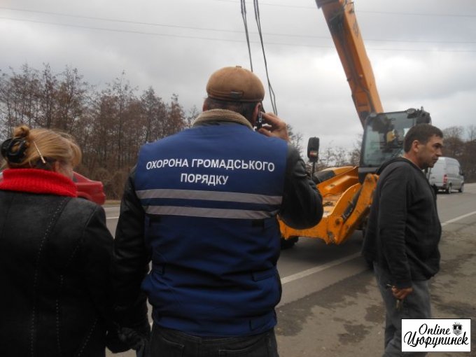Новый блок-пост самообороны в Цюрупинске на крымской трассе