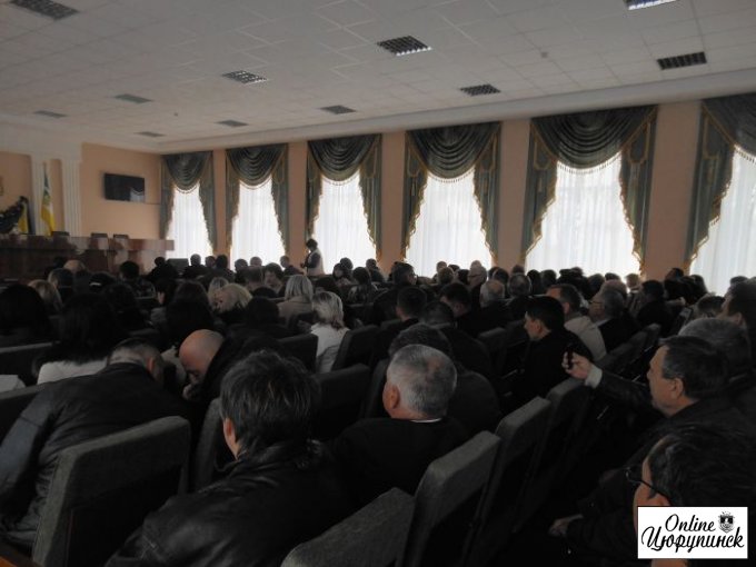 В Цюрупинске представили нового главу районной администрации