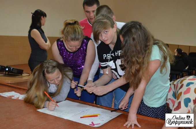 Соціальна акція в школах Цюрупинська (фото)