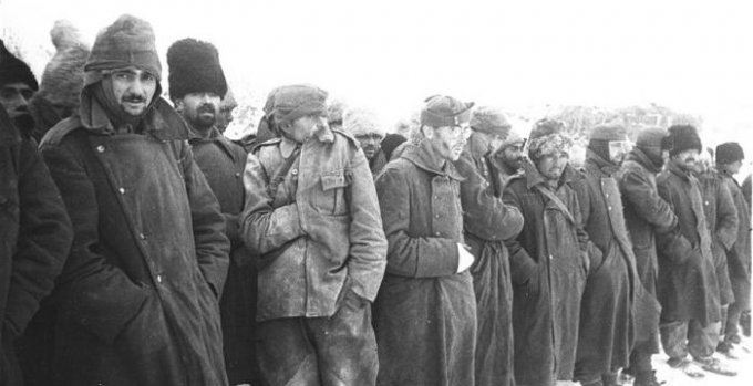 Солдаты в Цюрупинске одеты как "пленные румыны"