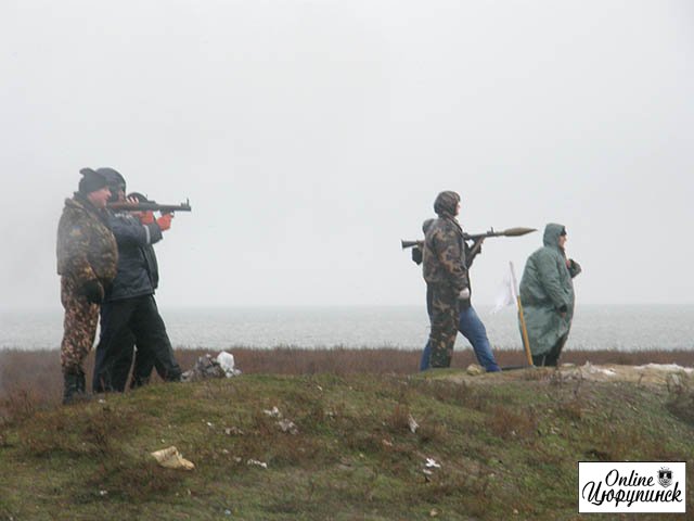 Состоялись очередные стрельбы из РПГ-7 для цюрупинских добровольцев (фото)