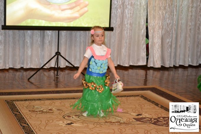 Справжній показ «ЕКО-МОДИ» у цюрупинському дитячому садочку
