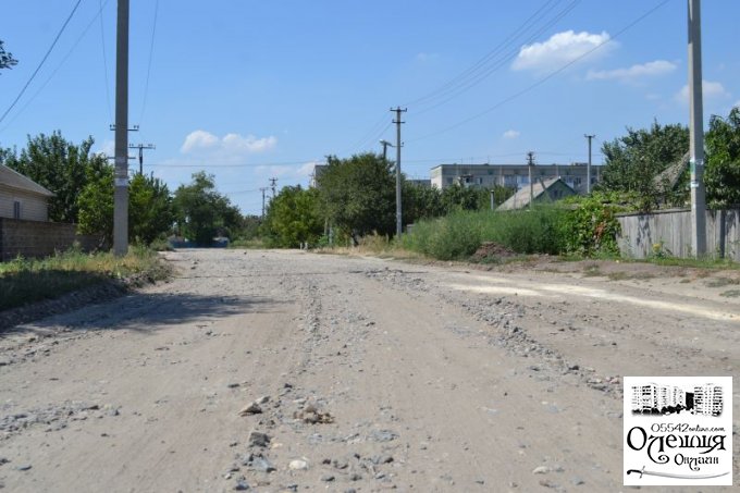Комісія здійснила перевірку виконання робіт з грейдерування та підсипки вулиць в Олешках (фото)