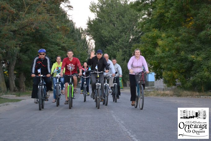 Ранковий велопробіг в Олешках (фото)
