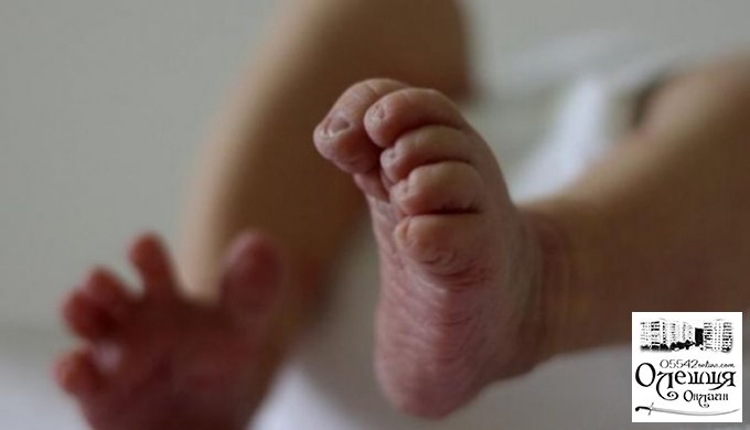 В Олешках устанавливают обстоятельства смерти новорожденного ребенка
