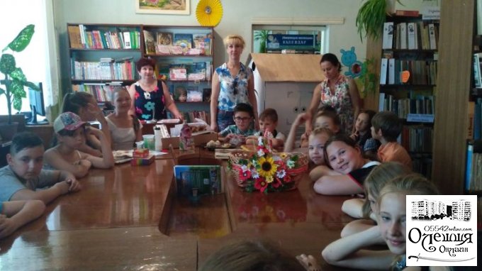 Змістовний відпочинок дітей влітку в Олешківській  міській бібліотеці №3