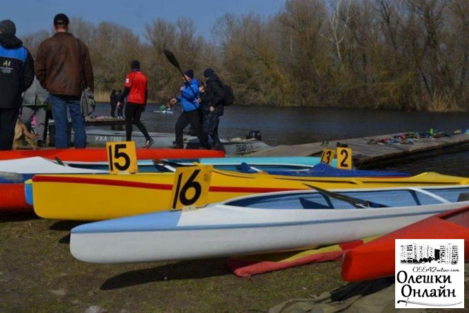 Турнір з веслування та каное в Олешках
