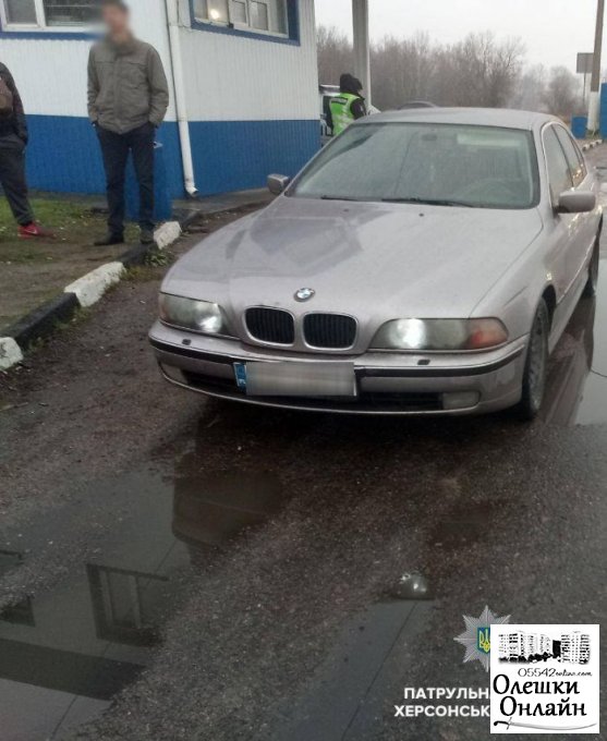 Под Олешками задержан BMW, совершивший ДТП и уехавший с места происшествия