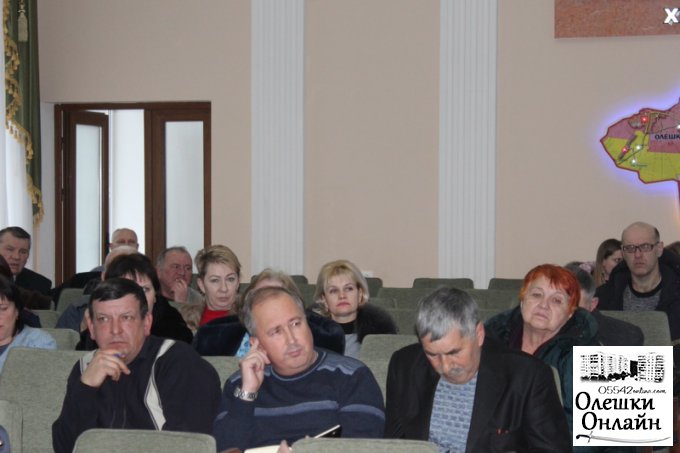 Голові Олешківської РДА доступно пояснили, хто вона і як повинна працювати на громаду