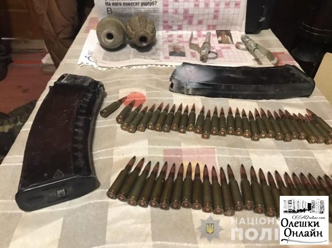 Полицейские обнаружили в доме жителя Олешек боеприпасы