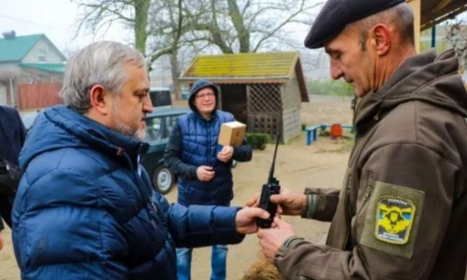 Олешковские лесники получили новые станции цифровой связи