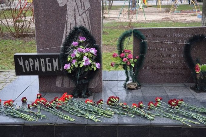 В Олешках вшанування учасників ліквідації наслідків аварії на Чорнобильській АЕС