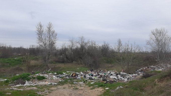 Олешковская ОТГ утопает в мусоре - очередная ''чрезвычайная ситуация'' (фото)